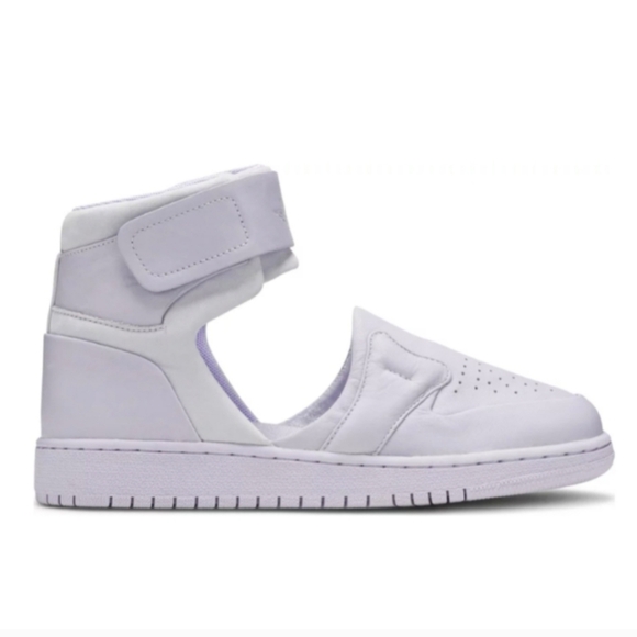 NIKE AIR Jordan 1 Lover XX Reimagined Women's US 7 - Picture 1 of 11